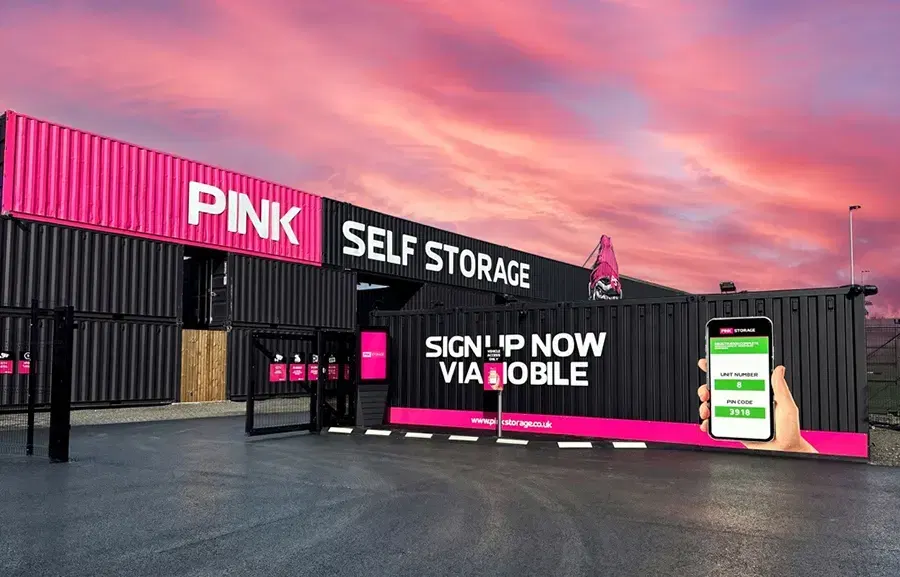 Mobile Self Storage — PinkStorage