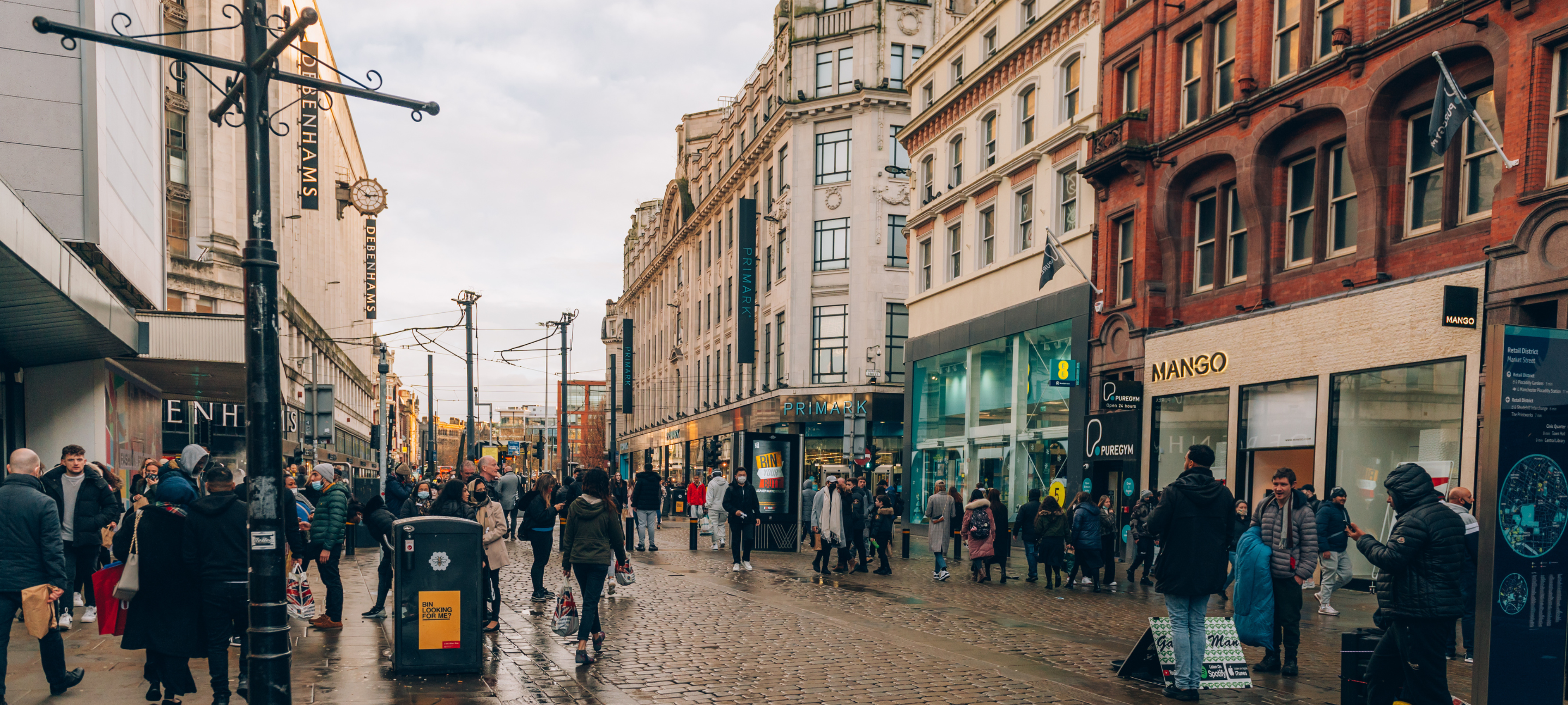 Do Manchester Storage Providers Offer Bulk Discounts for Businesses?